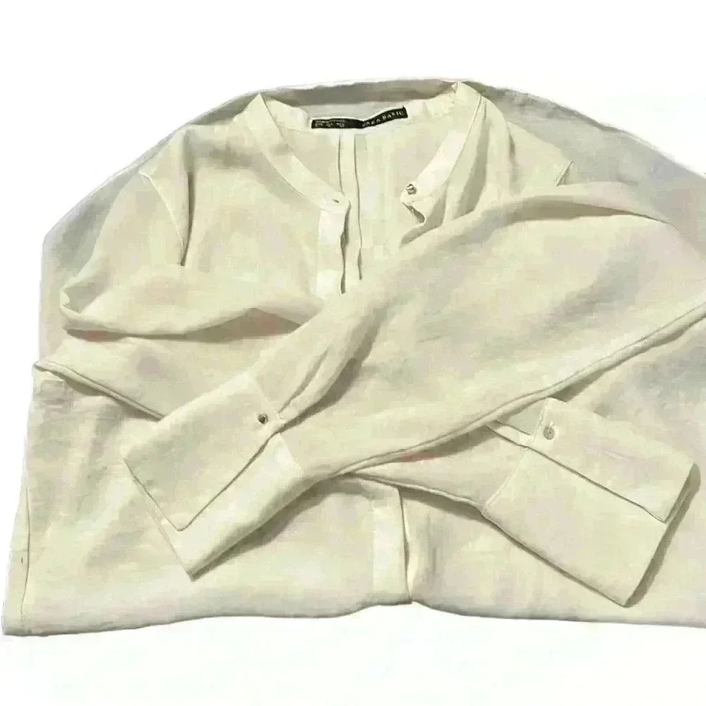 ZARA BASIC Women’s Ivory Button Down Size Large​ - image 6